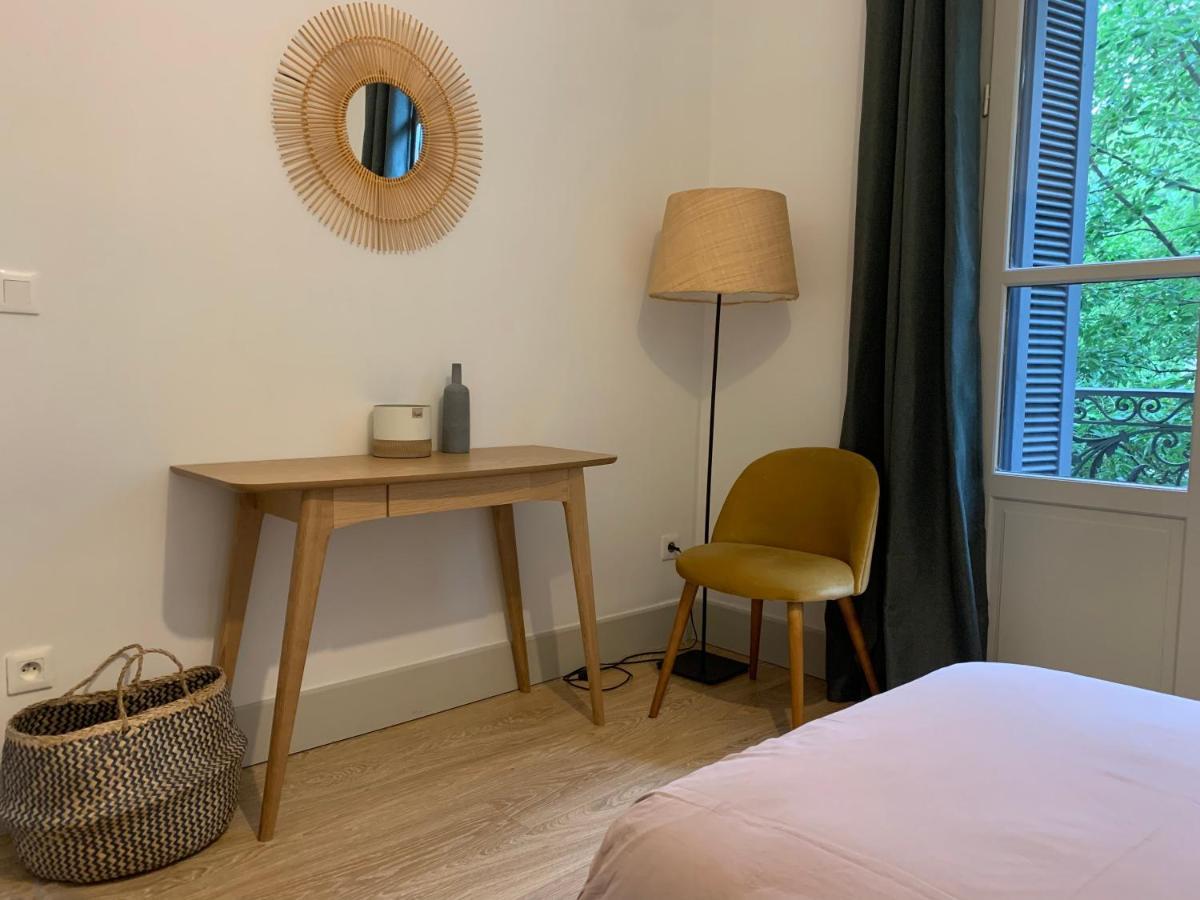 Nimes , Appartement Renove Dans Immeuble Classe. Bagian luar foto